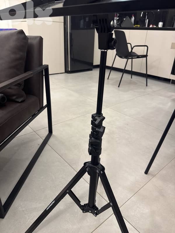 Adjustable Tripod Laptop Stand with Metal Tray – Portable & Stable 2