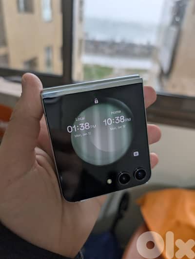 Samsung flip5 256 Green