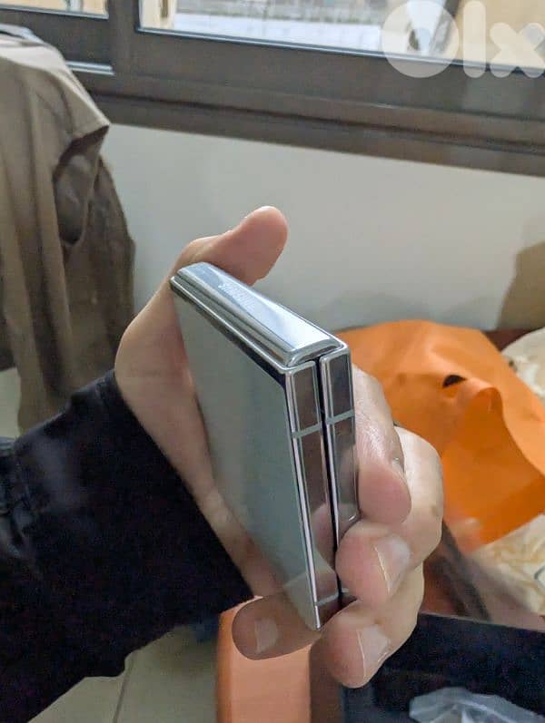 Samsung flip5 256 Green 1