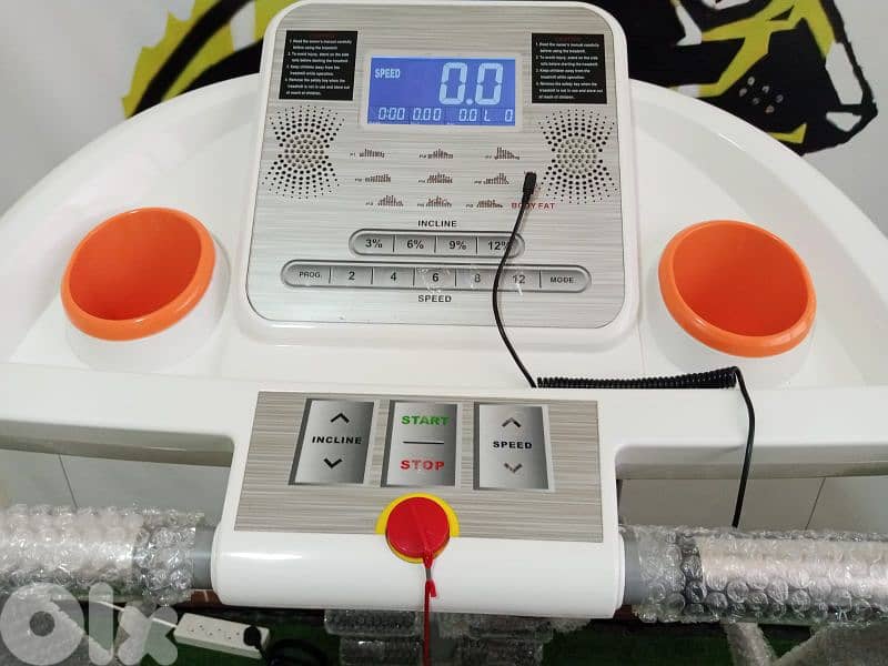 very good quality treadmill full options 5