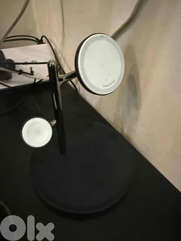 Anker wireless charger 3 in 1 2