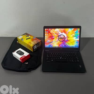 Laptop Dell 14 inch • Intel Core i5 • SSD 256gb • Ram 8Gb