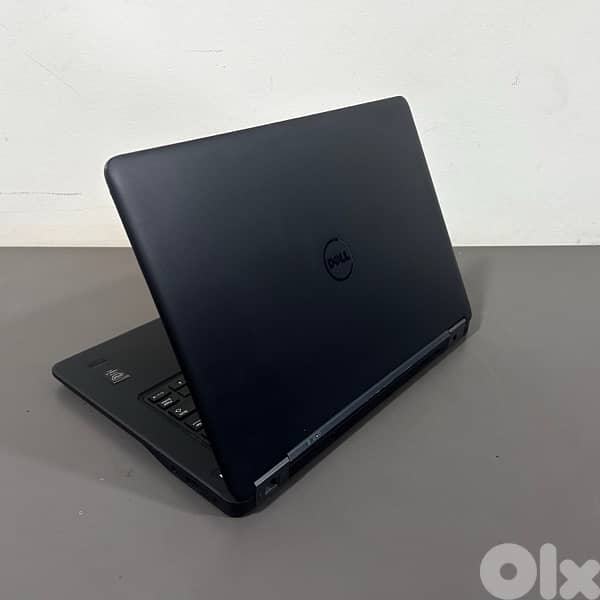 Laptop Dell 14 inch • Intel Core i5 • SSD 256gb • Ram 8Gb 3