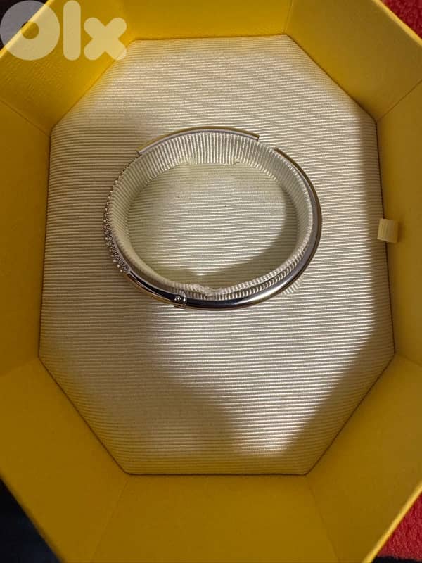 Swarovski bracelet 1