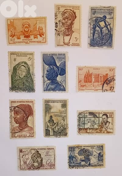 Lot de 11 timbres de l'Afrique Occidentale Francaise