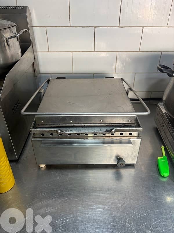 معدات مطاعم مستعملة 2