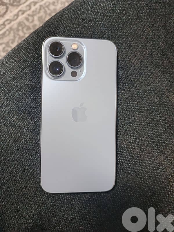 iphone qe pro with apple watch 2