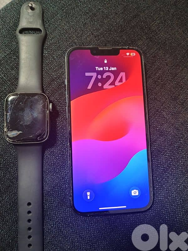 iphone qe pro with apple watch 4