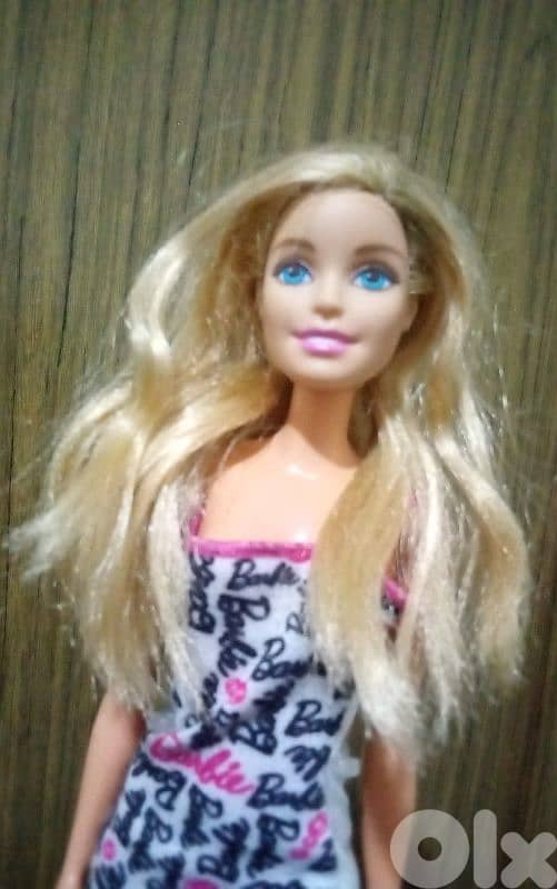 Barbie Mattel2015 as new doll wearing Millie face unflex legs style=17 4