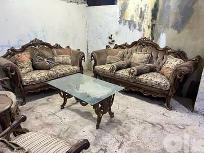 ‏صالون خشب زان مستورد من مصر بعد جديد أربع قطع مع طاولة قزاز