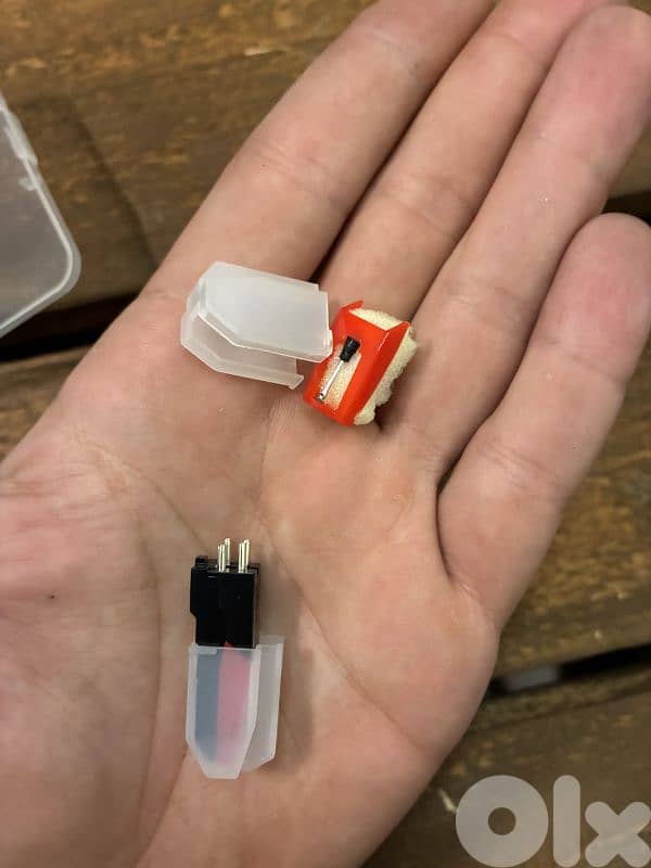 Turntable Replacement Cartridge + Needle 2