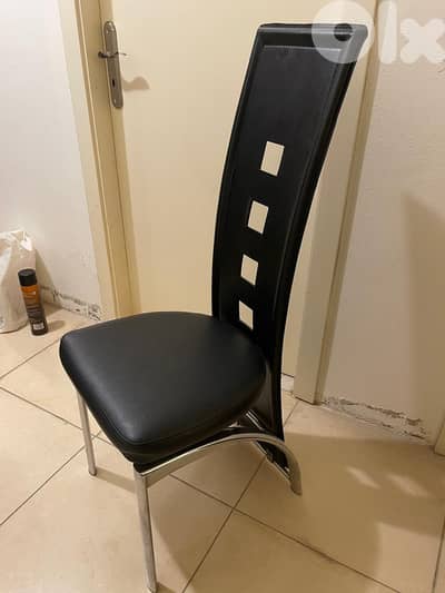 Modern Black Chairs (Set of 6)