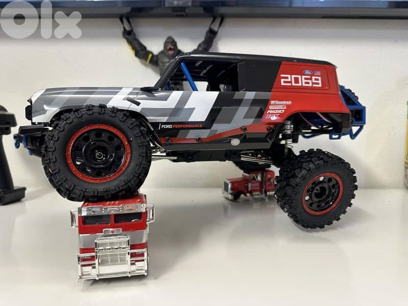 RC 1:12 Ford Bronco 3