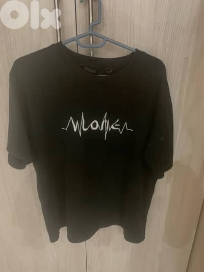 VLone T-Shirt (Size: Small)
