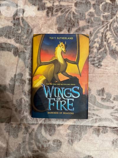 Wings of fire Darkstalker and book 10