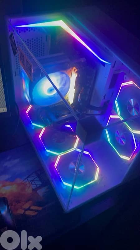 Gaming Pc with a Screen monitor Special offer 1