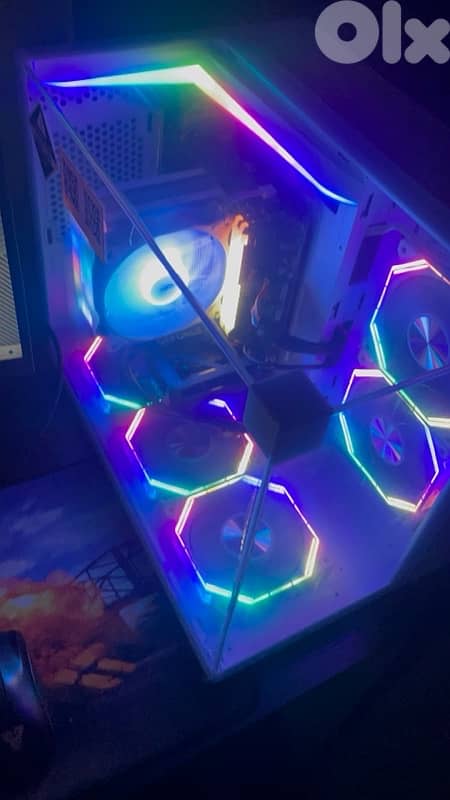 Gaming Pc with a Screen monitor Special offer 3