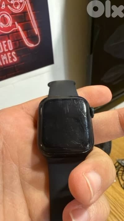 Apple watch series 8
