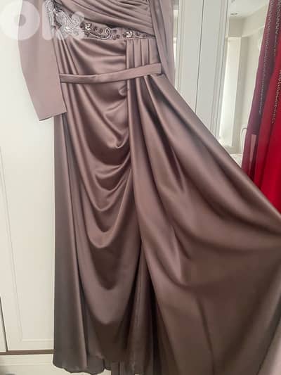 ‏فستان سهرة تركي