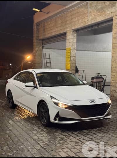 Hyundai Elantra 2021