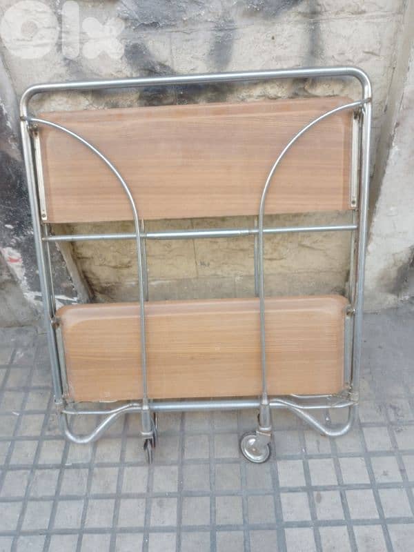 طاولة اوتيل قديمة الستينات صنع ستالين غراد 1