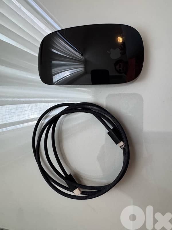 Apple Magic Mouse 2 – Black (Used, Excellent Working Condition) 1