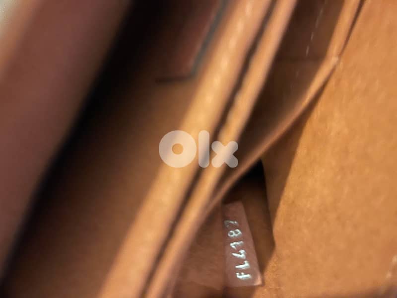 authentic Louis Vuitton 2