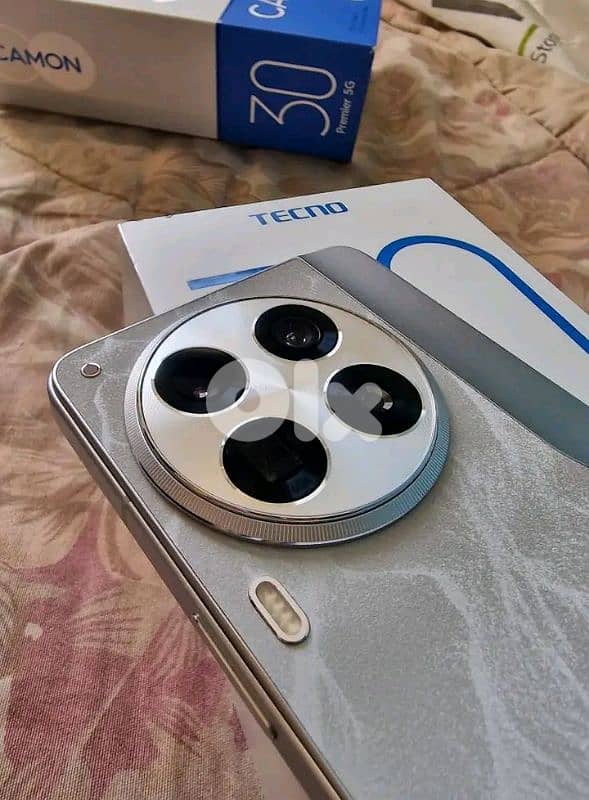 TECNO CAMON 30 Premier 5G 1