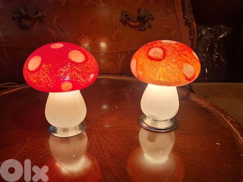 pair of murano mushroom shaped italian lamps 1