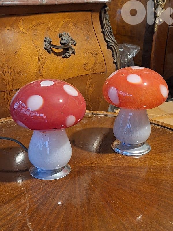 pair of murano mushroom shaped italian lamps 5