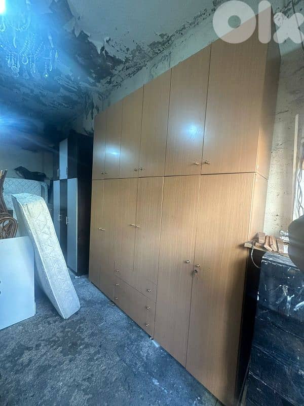 خزانة ست درف طابقين جامبو 250 سم ارتفاع 3 امتار شبه جديدة 2