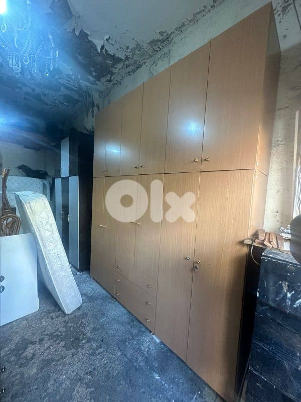 خزانة ست درف طابقين جامبو 250 سم ارتفاع 3 امتار شبه جديدة 3