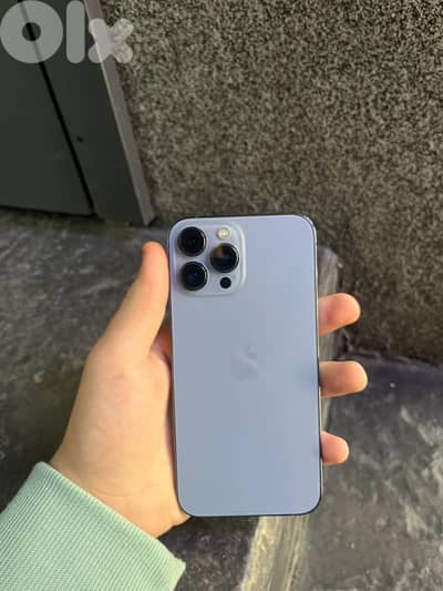 ايفون 13 pro max. كتير نظيف