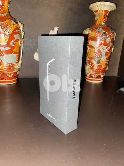 S25 NEW SEALED CANADA SOURCE بلا جمرك