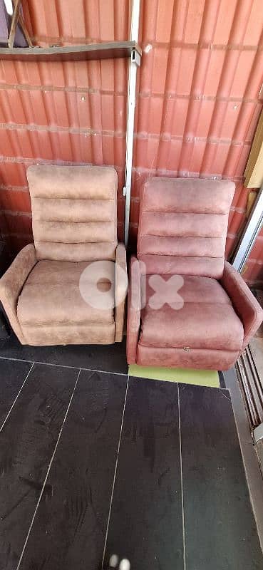 Recliner 1
