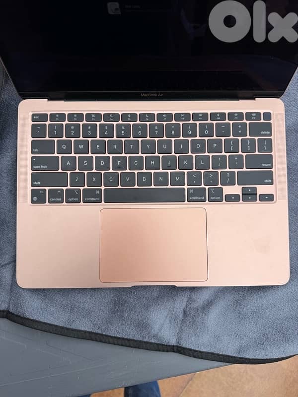 Macbook air m1 2020 rose gold 2