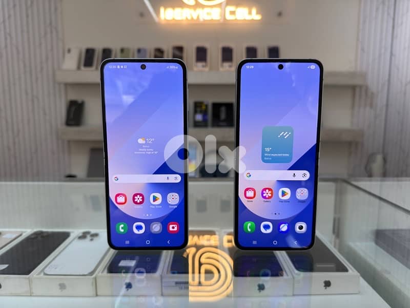 Samsung Z Flip 6 256Gb Like New: - Mint Condition 1