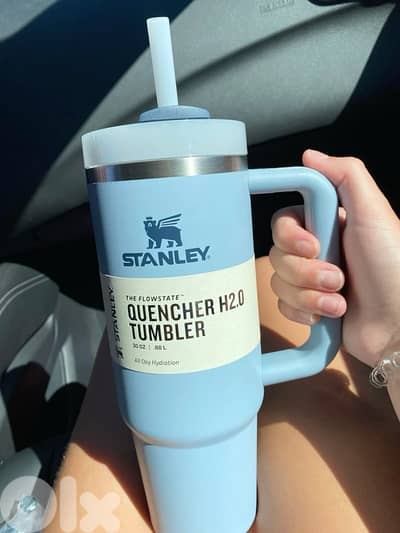 brand new original stanley XL now for sale 25$ whatsapp 71808275
