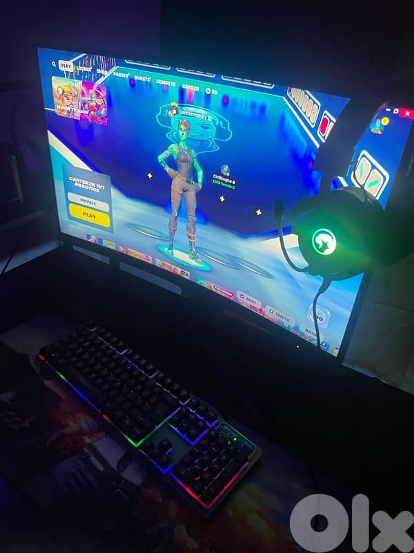 Gaming Pc with a Screen monitor Special offer 5