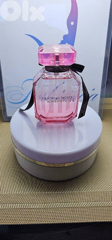 Victoria's Secret Bombshell Eau De Parfum 100ml , 100% Genuine Perfume 1