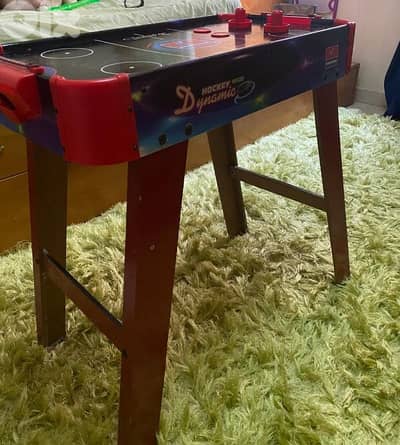 Air hockey game