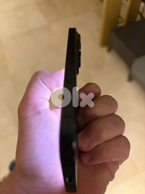 iPhone 16 pro 256 GB 3