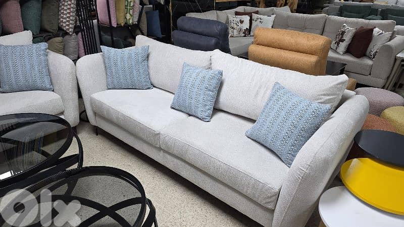 Salon extra. صالون اكسترا 1