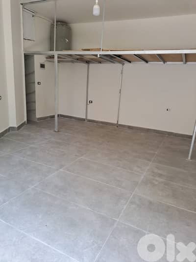 HOT DEAL SHOP FOR SALE IN AIN EL REMMANEH PRIME, (AR-183)