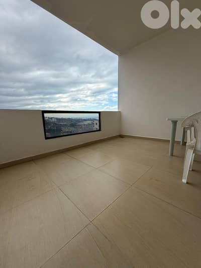 Apartment For Sale In Hosrayel - شقة للبيع في حصرايل