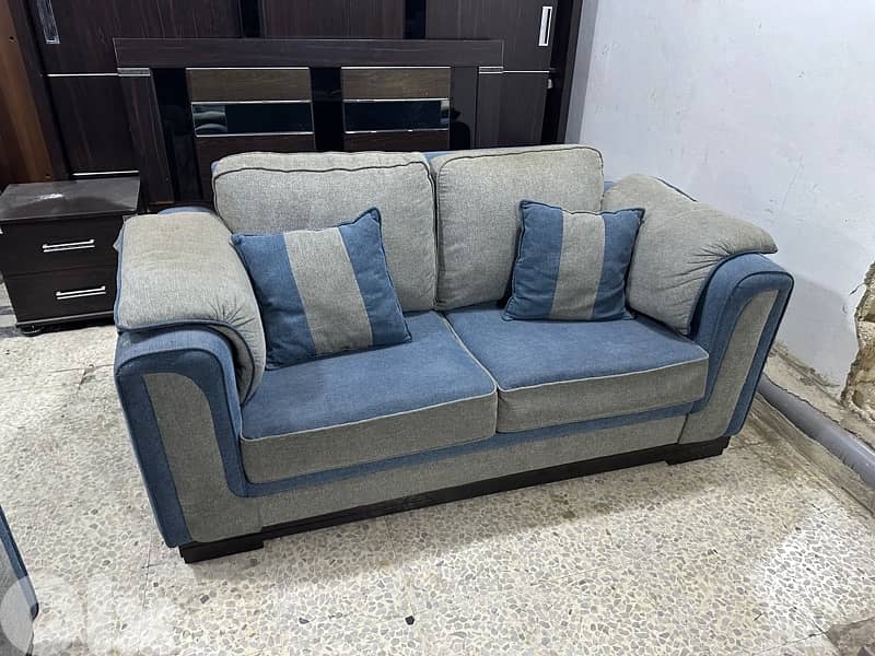 Full living room like new 2