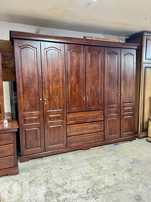 ‏غرفة نوم رائعة تختين بعدها شبه جديد كلا خشب زان مستوردة 5