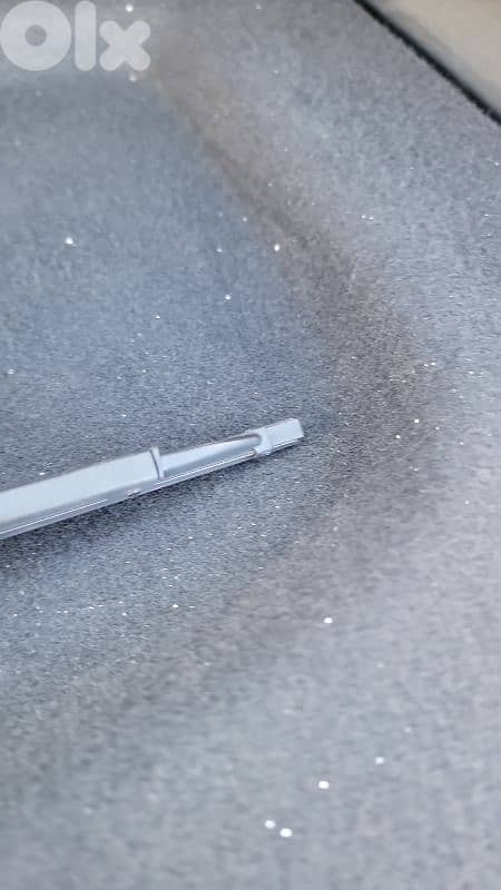 2 original hyundai wiper blades 5