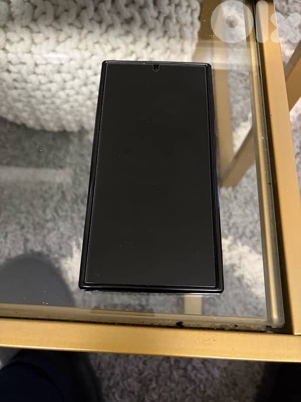 Samsung S24 Ultra with back cover and screen protection barely used 3