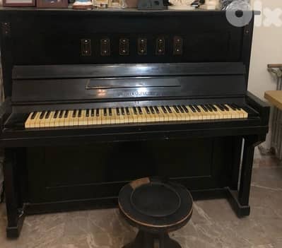 Piano Vintage  "Roth & Junius”